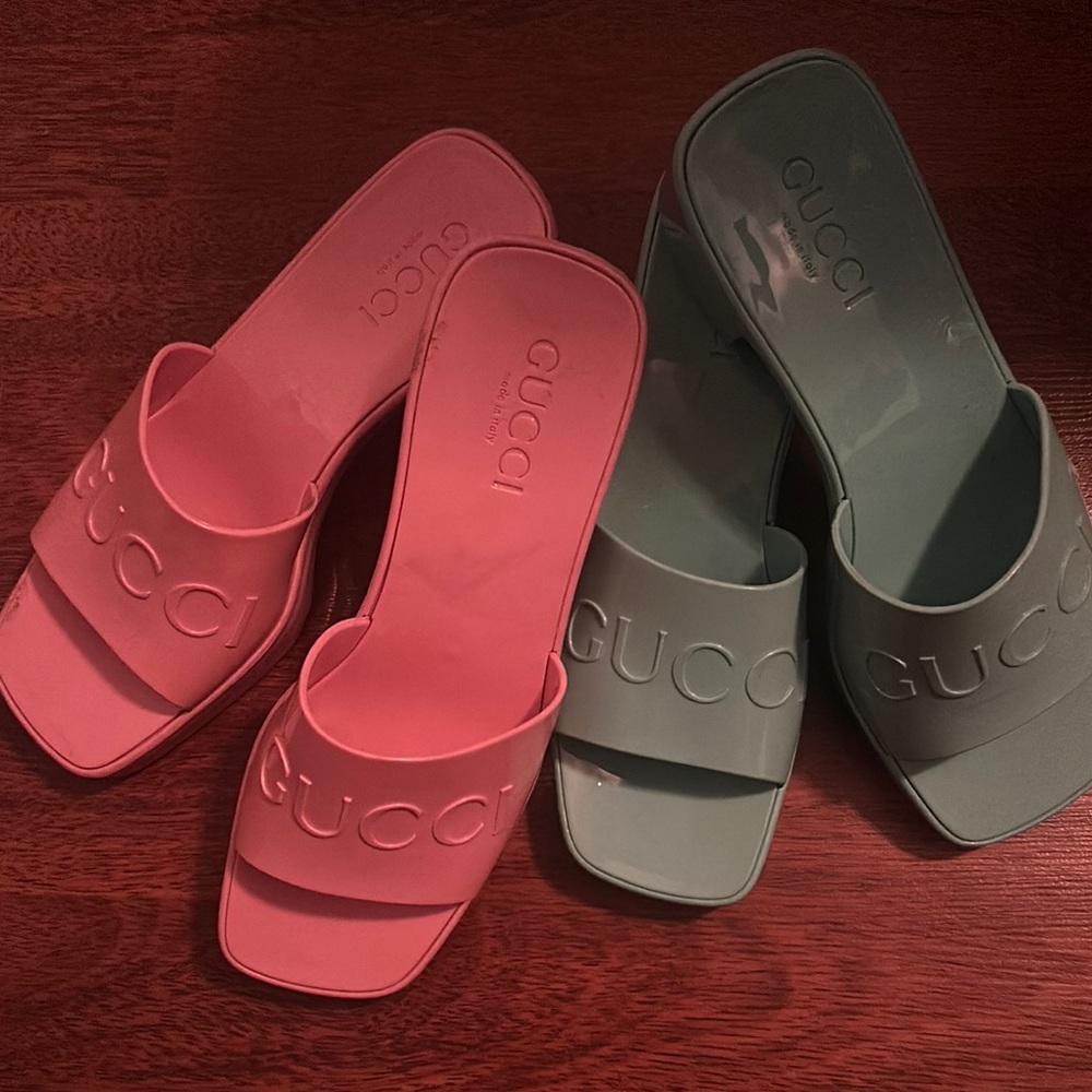 Gucci Women's Slide Sandals - Pink and Green